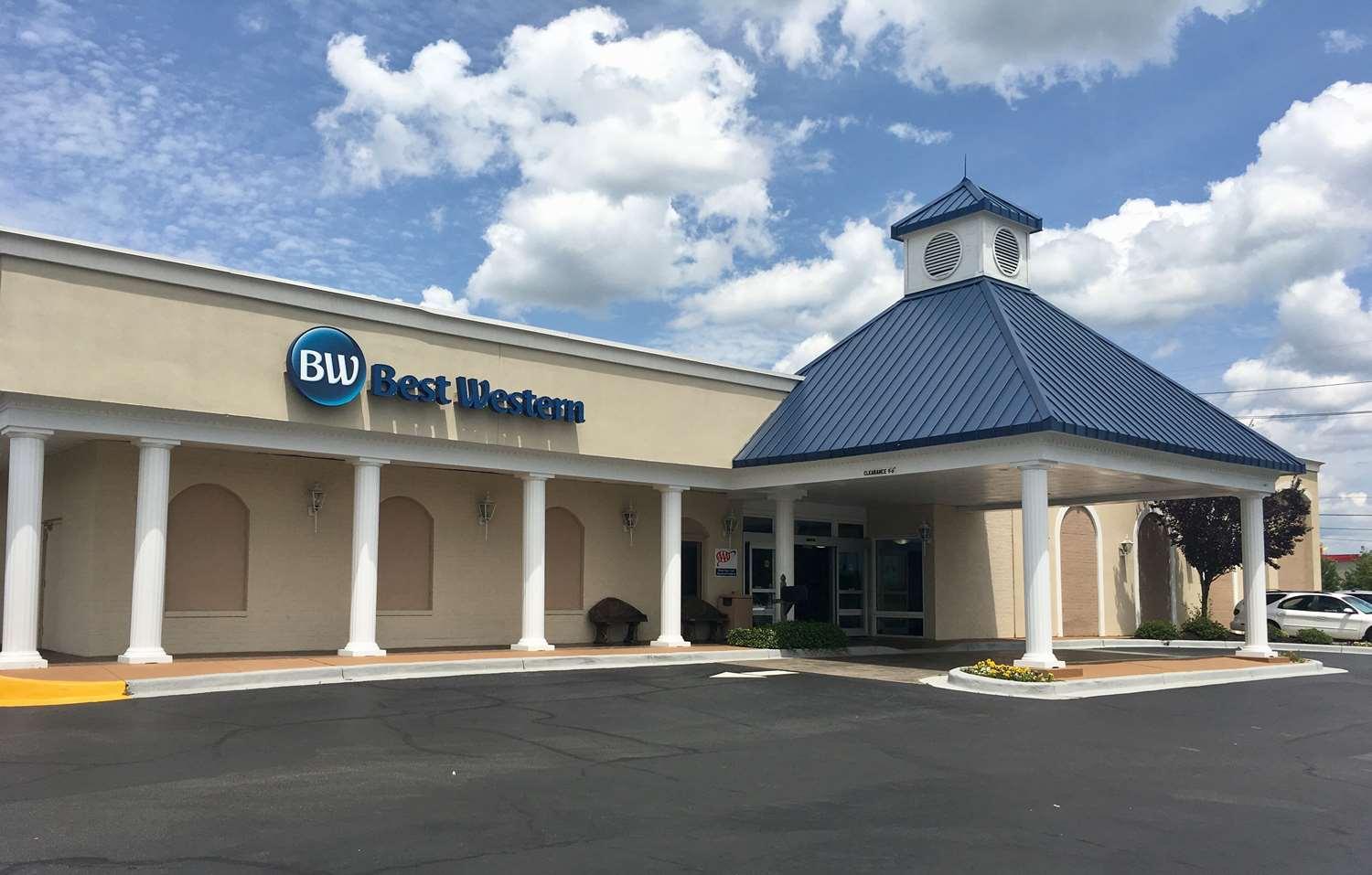 Best Western Greenville Airport Bagian luar foto