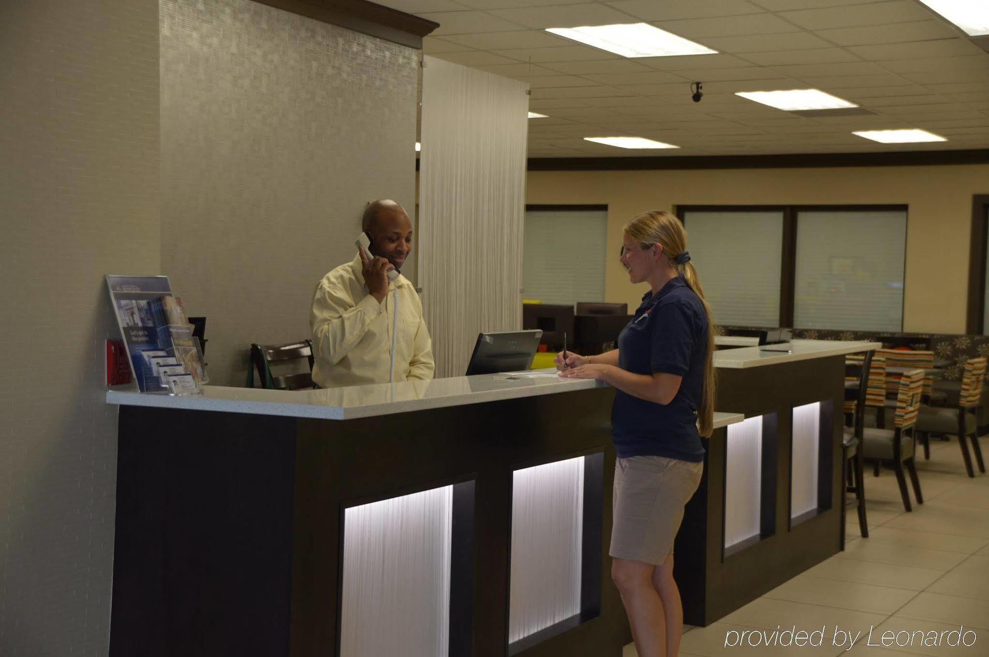 Best Western Greenville Airport Bagian luar foto