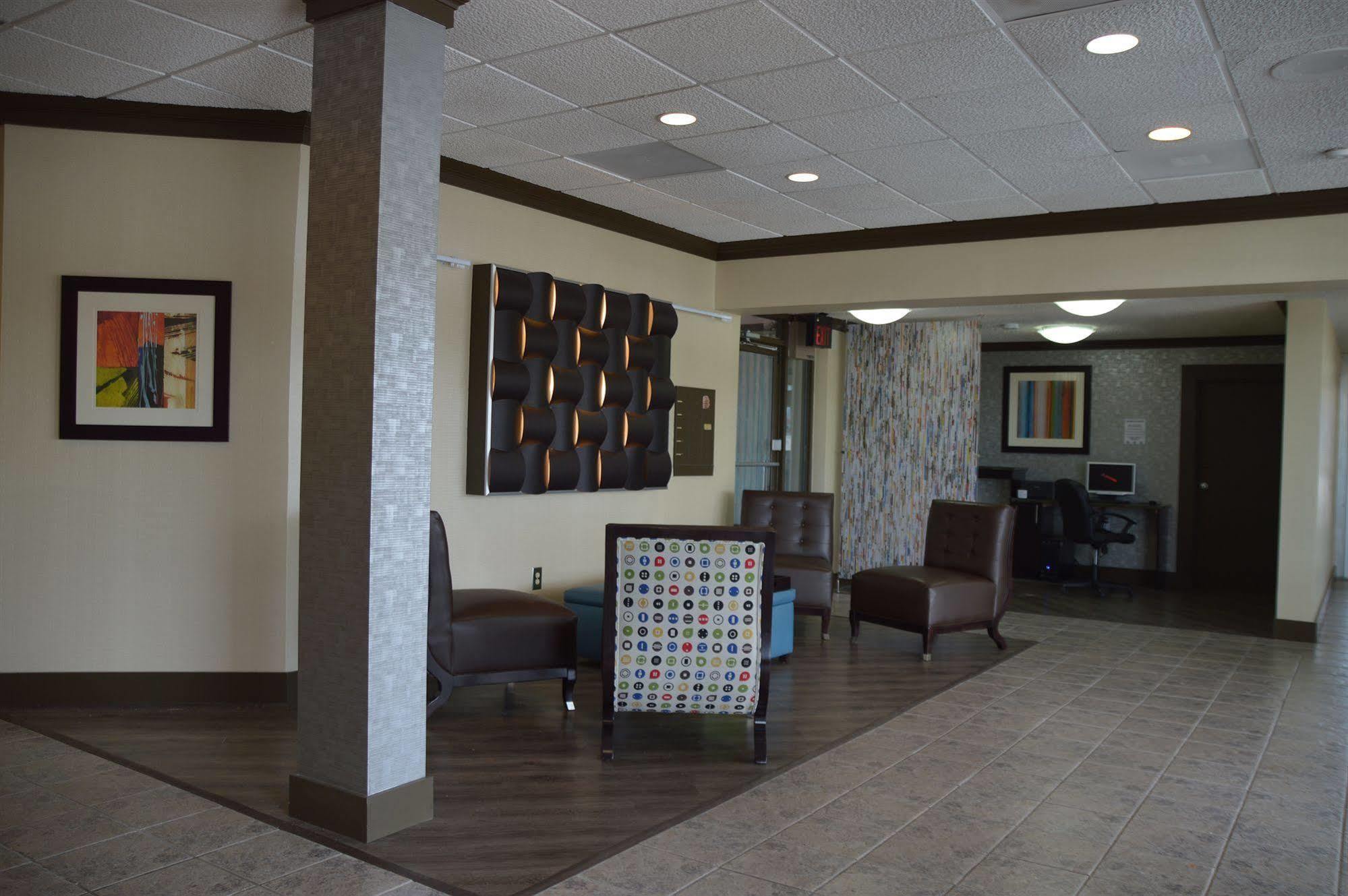 Best Western Greenville Airport Bagian luar foto