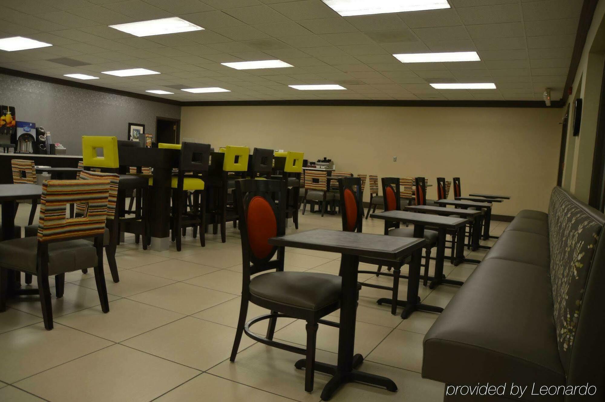 Best Western Greenville Airport Bagian luar foto